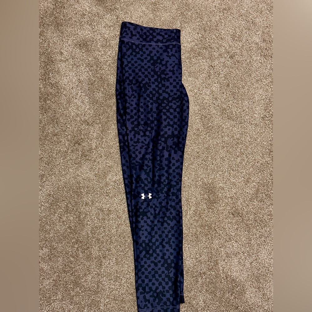 Under Armour Navy Blue Performance Leggings with Subtle Print